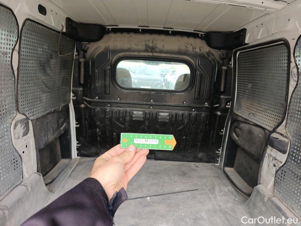  Fiat  Doblo FIAT DOBLÒ CARGO VU 4p 3G furgón derivad Base Maxi 1.3 Mjet 90 E5+ #57