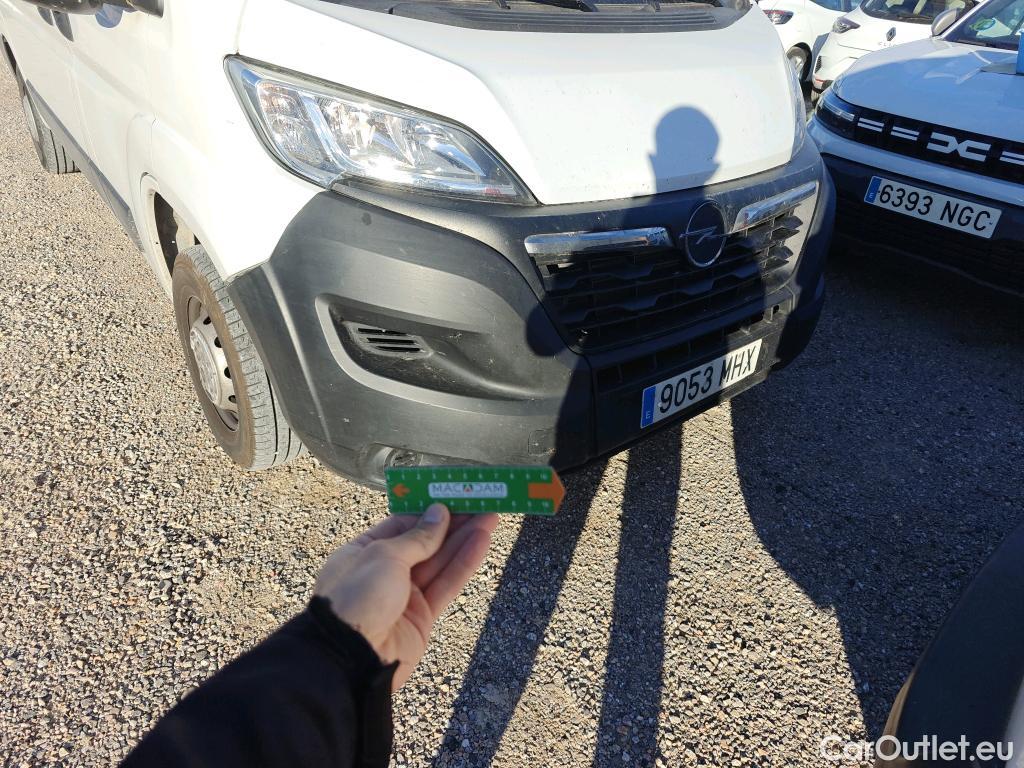  Opel  Movano OPEL  / 2021 / 4P / furgón Furgón Base L2H2 3.5T 2.2 BlueHDi 103kW #36