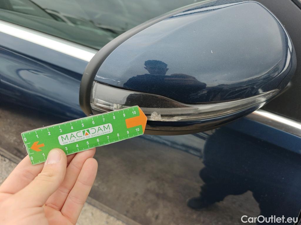  Mercedes  B-Klasse MERCEDES-BENZ Clase B / 2019 / 5P / monovolumen compacto B 180 d #37