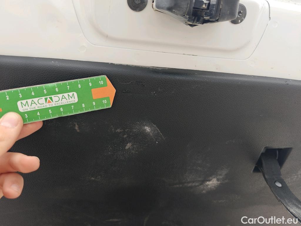  Land Rover  Discovery FIAT Doblò / 2022 / 5P / combi Combi (N1) BlueHDi 1.5 L 100CV (AC) #39