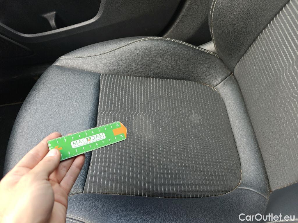  Mercedes  A-Klasse MERCEDES-BENZ Clase A / 2018 / 4P / sedán Sedán A 250 e #16