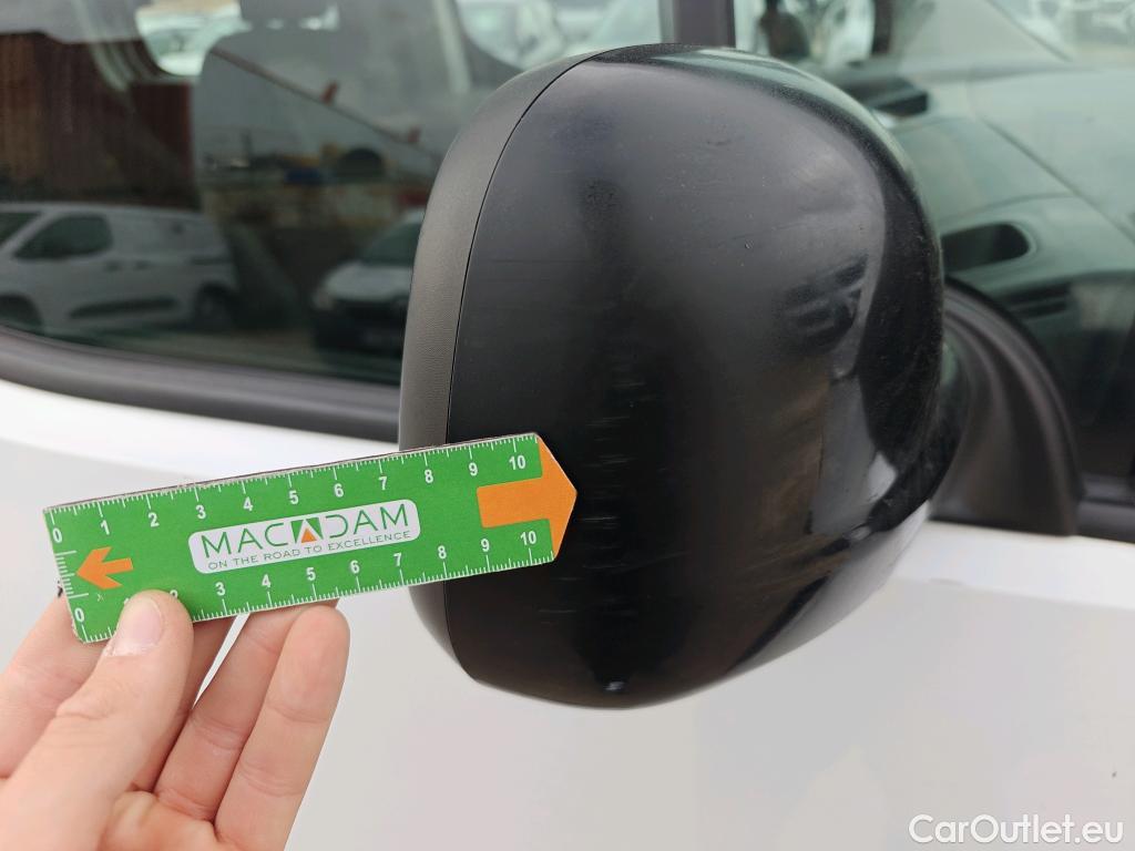  Land Rover  Discovery FIAT Doblò / 2022 / 5P / combi Combi (N1) BlueHDi 1.5 L 100CV (AC) #99