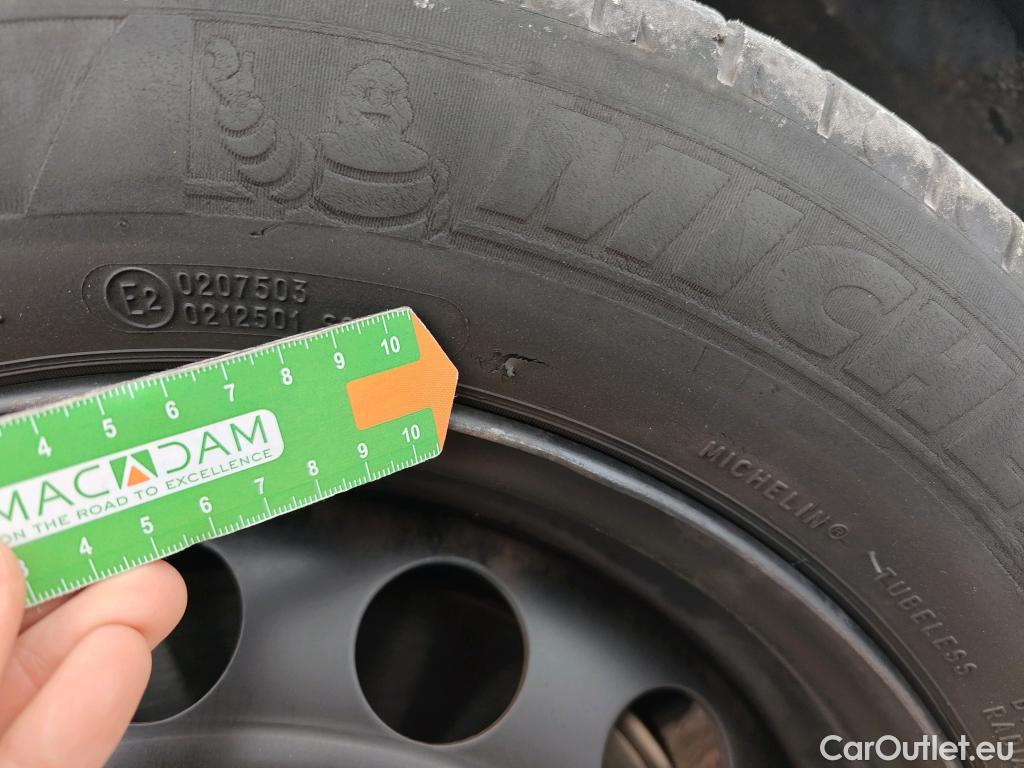  Land Rover  Discovery FIAT Doblò / 2022 / 5P / combi Combi (N1) BlueHDi 1.5 L 100CV (AC) #65