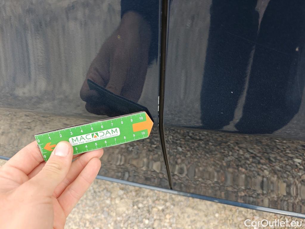  Mercedes  B-Klasse MERCEDES-BENZ Clase B / 2019 / 5P / monovolumen compacto B 180 d #27