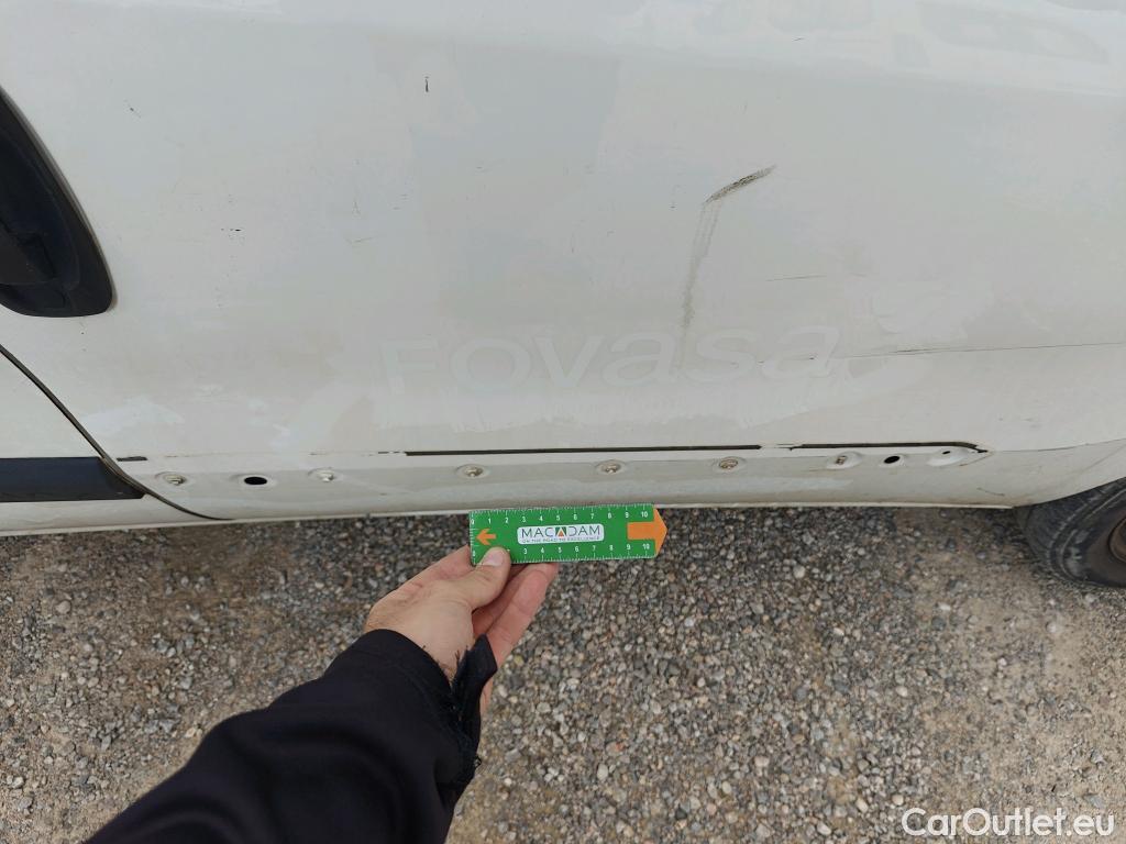  Fiat  Doblo FIAT DOBLÒ CARGO VU 4p 3G furgón derivad Base Maxi 1.3 Mjet 90 E5+ #56