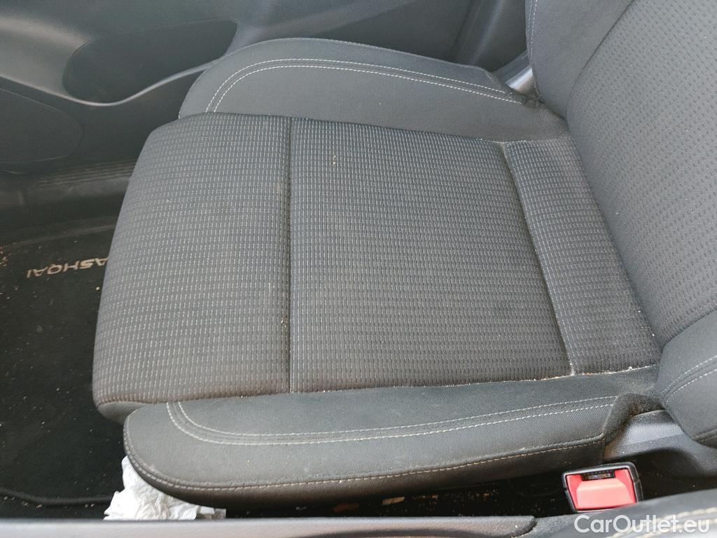  Nissan  Qashqai NISSAN  / 2021 / 5P / todoterreno DIG-T 103kW (140CV) mHEV 4x2 Acenta #3