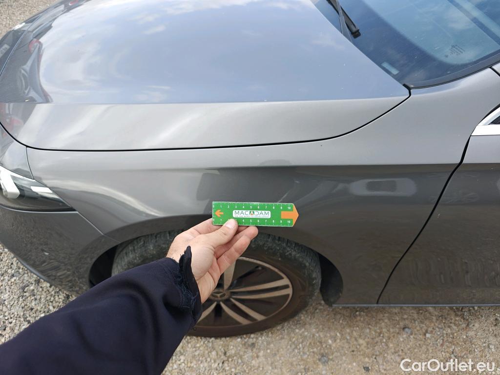  Mercedes  A-Klasse MERCEDES-BENZ Clase A / 2018 / 4P / sedán Sedán A 250 e #19