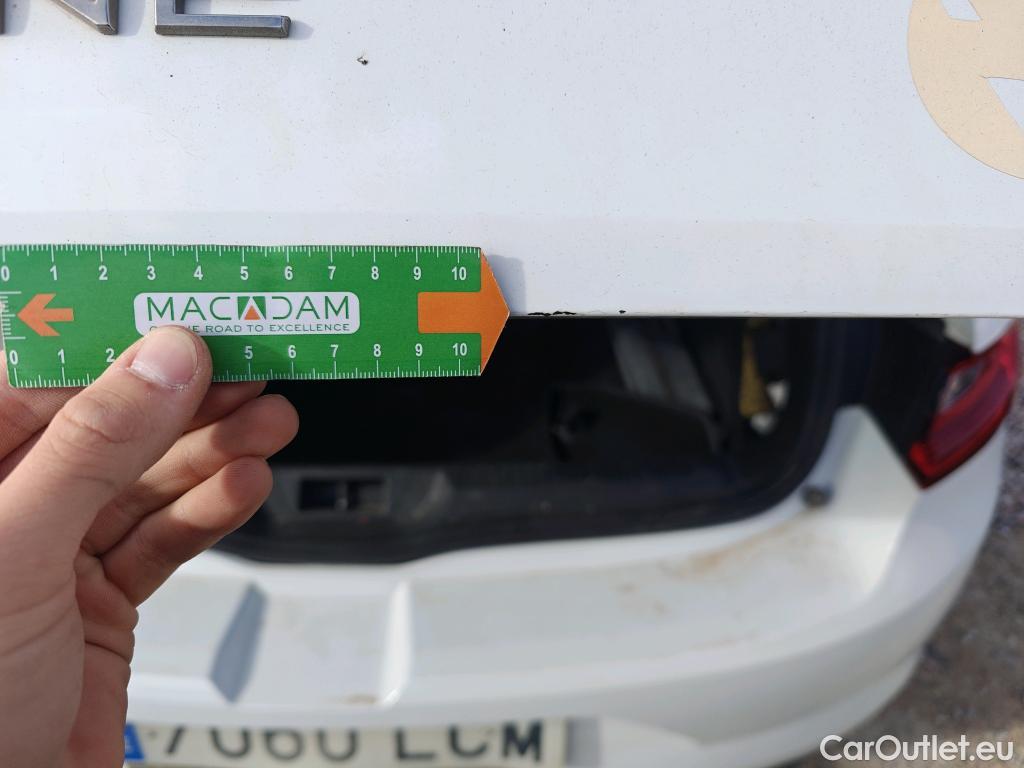  Renault  Megane RENAULT Mégane / 2015 / 5P / berlina con portón Business Blue dCi 81 kW (115CV) #72