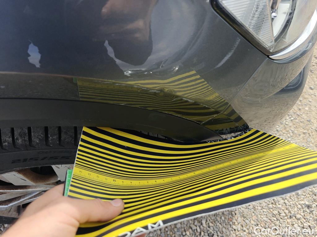  Volkswagen  T-ROC VOLKSWAGEN  / 2017 / 5P / todoterreno Advance 2.0 TDI 85kW (115CV) #6