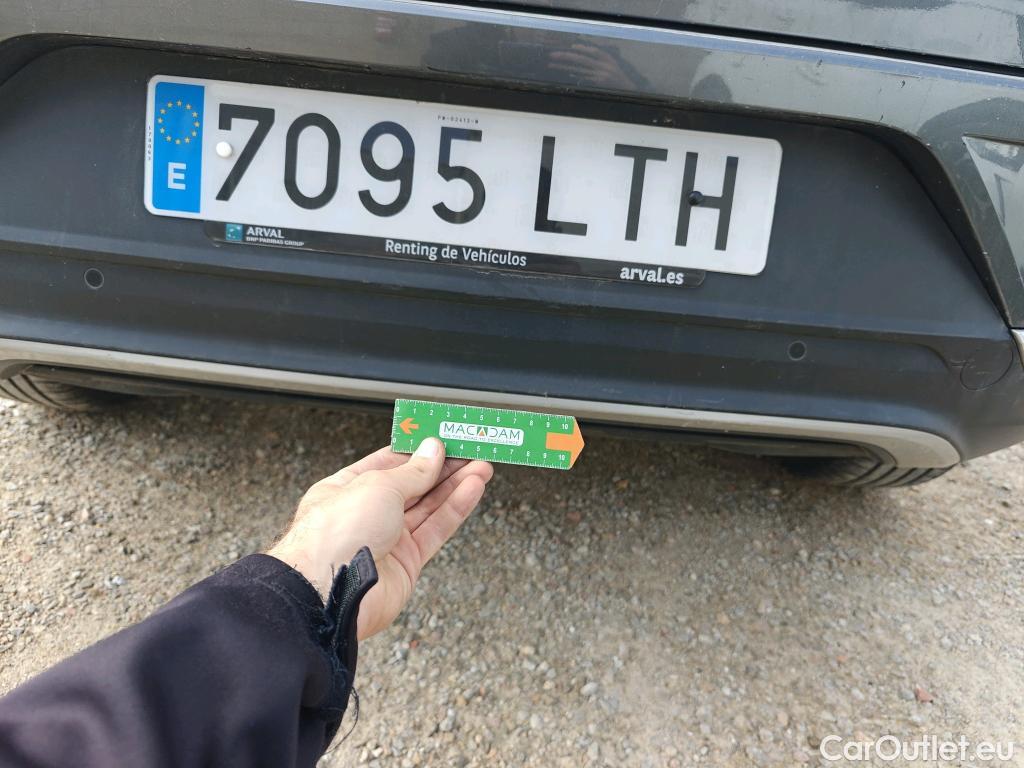  Volkswagen  T-ROC VOLKSWAGEN  / 2017 / 5P / todoterreno Advance 2.0 TDI 85kW (115CV) #65