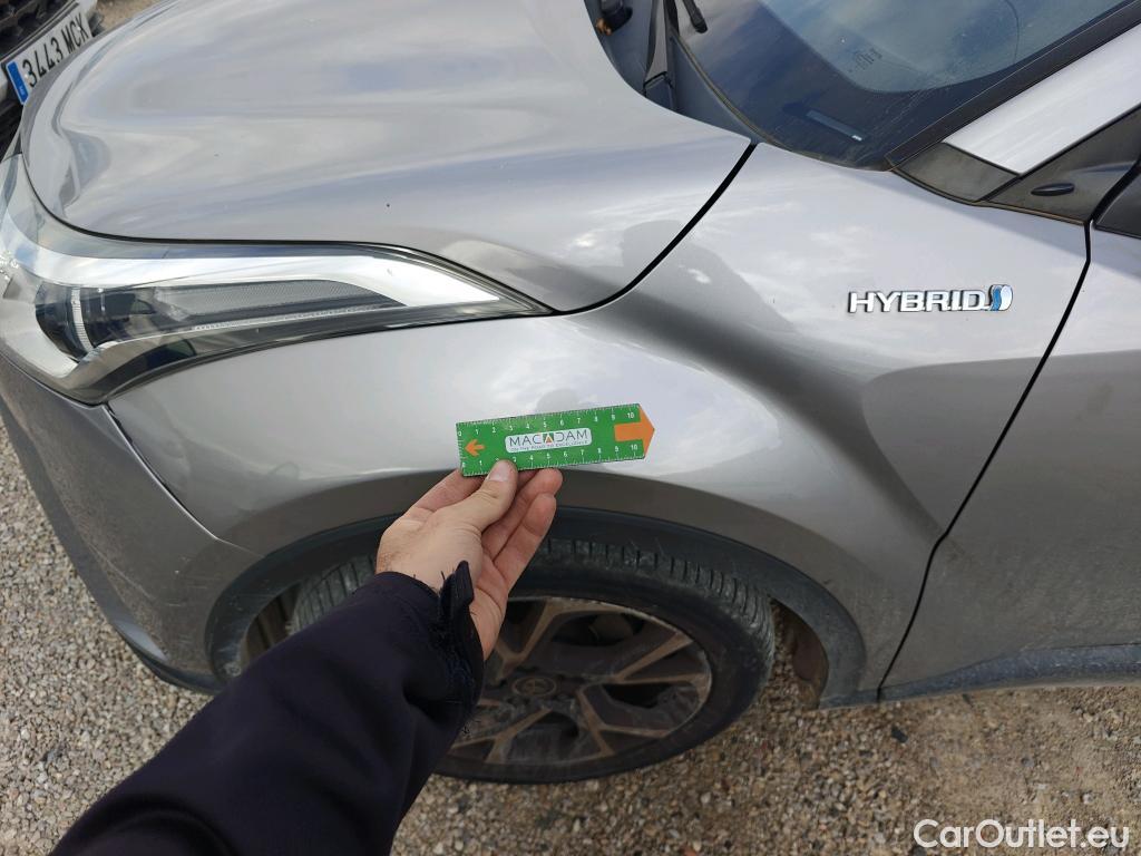  Toyota  C-HR TOYOTA  / 2016 / 5P / todoterreno 1.8 125H Advance (CX) #25