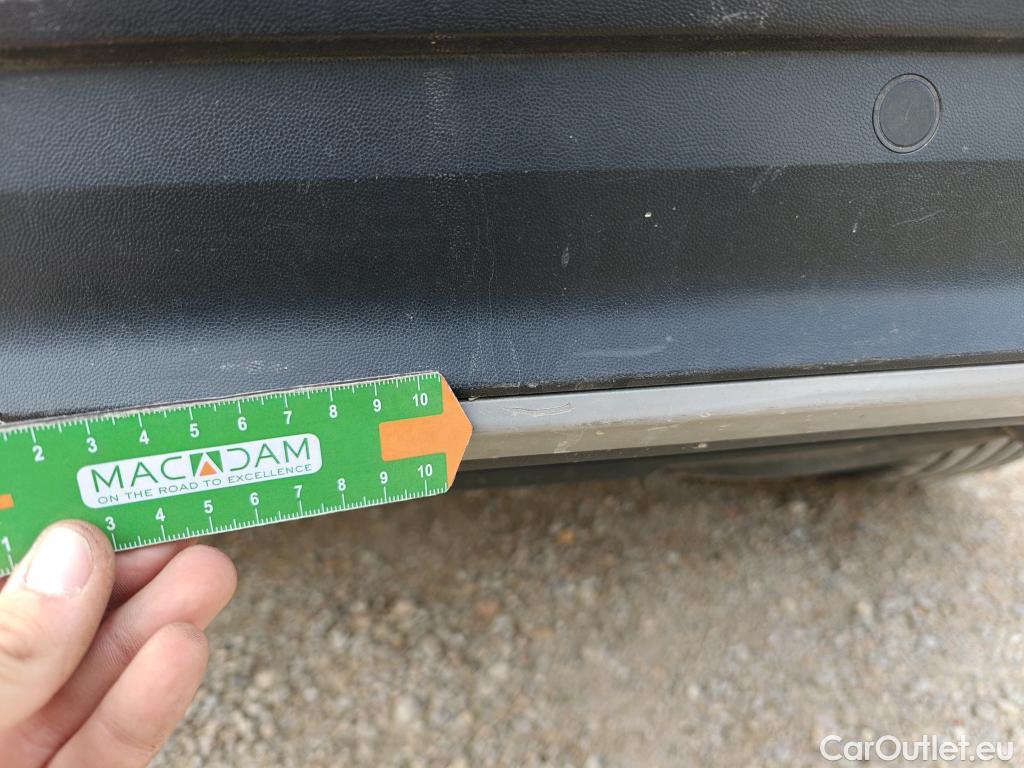  Volkswagen  T-ROC VOLKSWAGEN  / 2017 / 5P / todoterreno Advance 2.0 TDI 85kW (115CV) #66