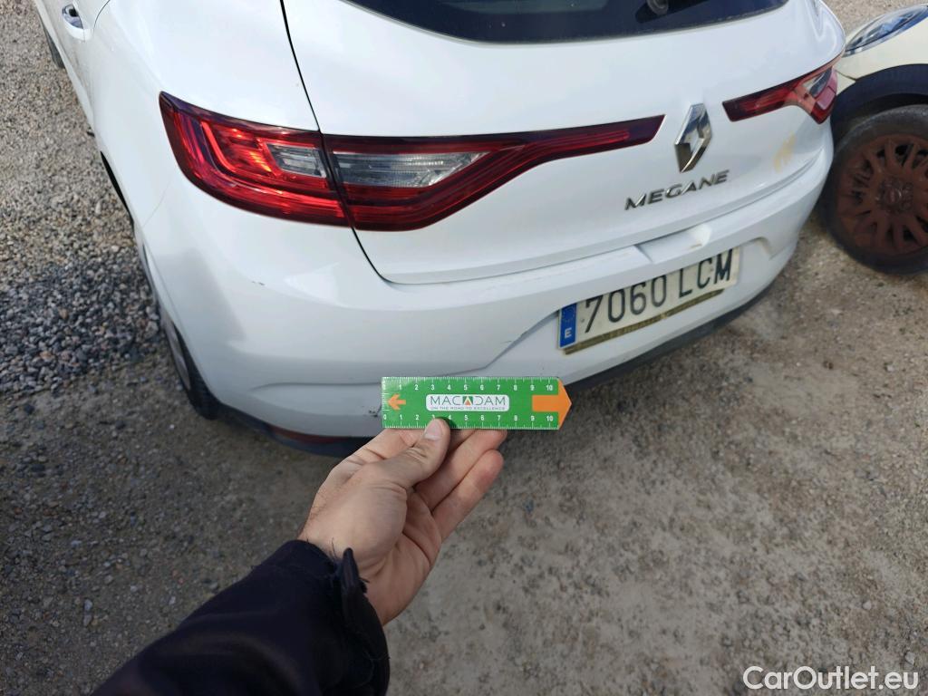  Renault  Megane RENAULT Mégane / 2015 / 5P / berlina con portón Business Blue dCi 81 kW (115CV) #35