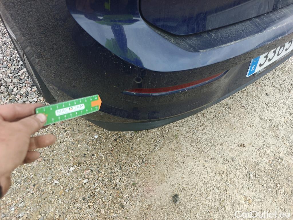  Volkswagen  Golf  VOLKSWAGEN / 2020 / 5P / berlina con portón Life 2.0 TDI 85kW (115CV) #14