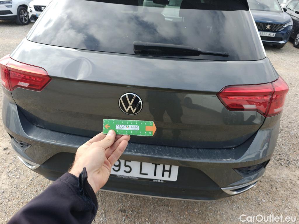  Volkswagen  T-ROC VOLKSWAGEN  / 2017 / 5P / todoterreno Advance 2.0 TDI 85kW (115CV) #3
