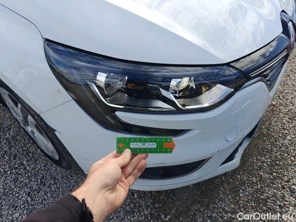  Renault  Megane RENAULT Mégane / 2015 / 5P / berlina con portón Business Blue dCi 81 kW (115CV) #1