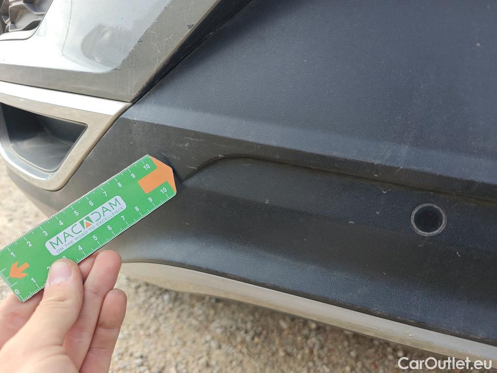  Volkswagen  T-ROC VOLKSWAGEN  / 2017 / 5P / todoterreno Advance 2.0 TDI 85kW (115CV) #42