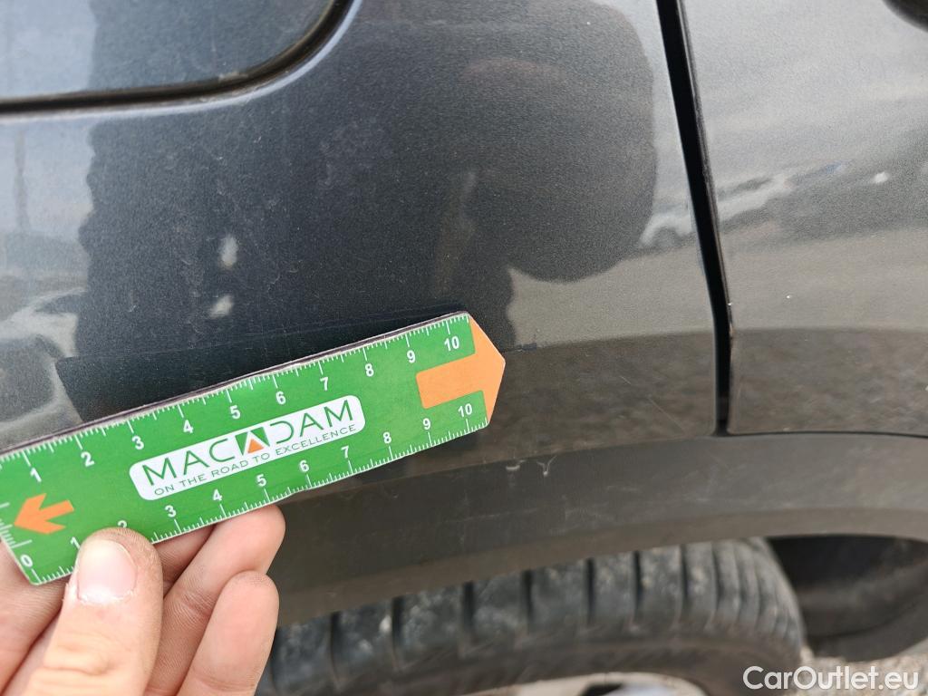  Volkswagen  T-ROC VOLKSWAGEN  / 2017 / 5P / todoterreno Advance 2.0 TDI 85kW (115CV) #48