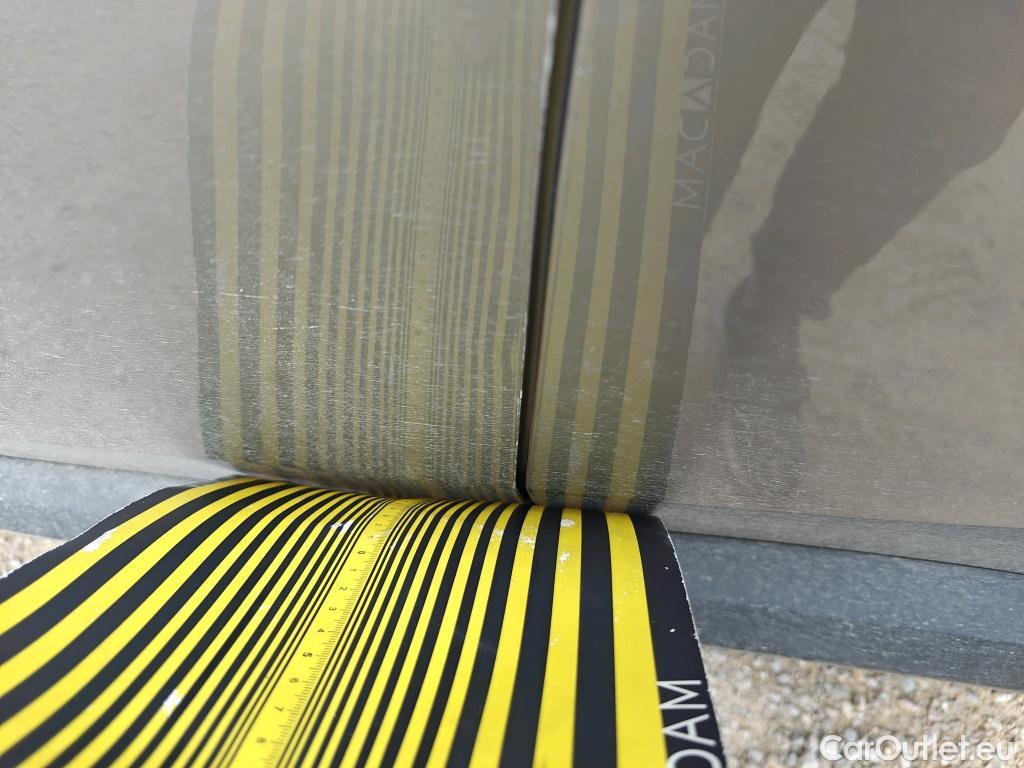  Toyota  C-HR TOYOTA  / 2016 / 5P / todoterreno 1.8 125H Advance (CX) #19