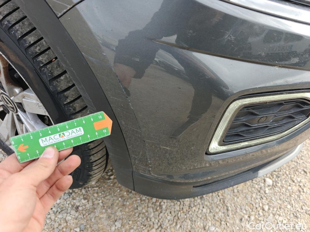  Volkswagen  T-ROC VOLKSWAGEN  / 2017 / 5P / todoterreno Advance 2.0 TDI 85kW (115CV) #27