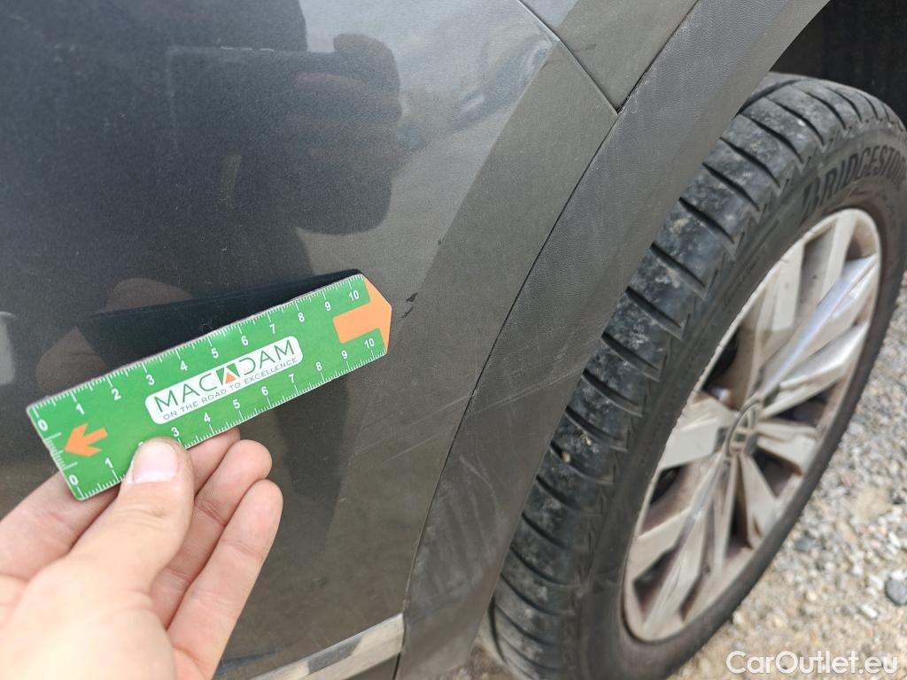  Volkswagen  T-ROC VOLKSWAGEN  / 2017 / 5P / todoterreno Advance 2.0 TDI 85kW (115CV) #37