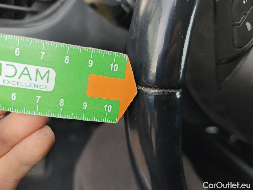  Toyota  C-HR TOYOTA  / 2016 / 5P / todoterreno 1.8 125H Advance (CX) #42