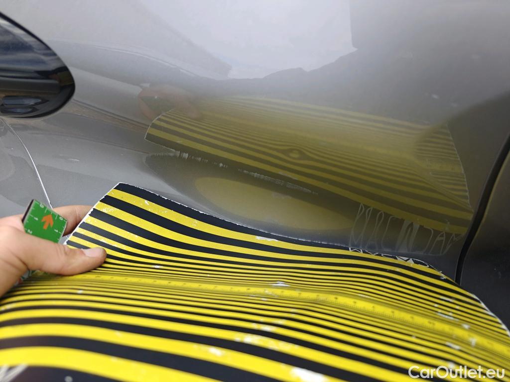  Toyota  C-HR TOYOTA  / 2016 / 5P / todoterreno 1.8 125H Advance (CX) #23