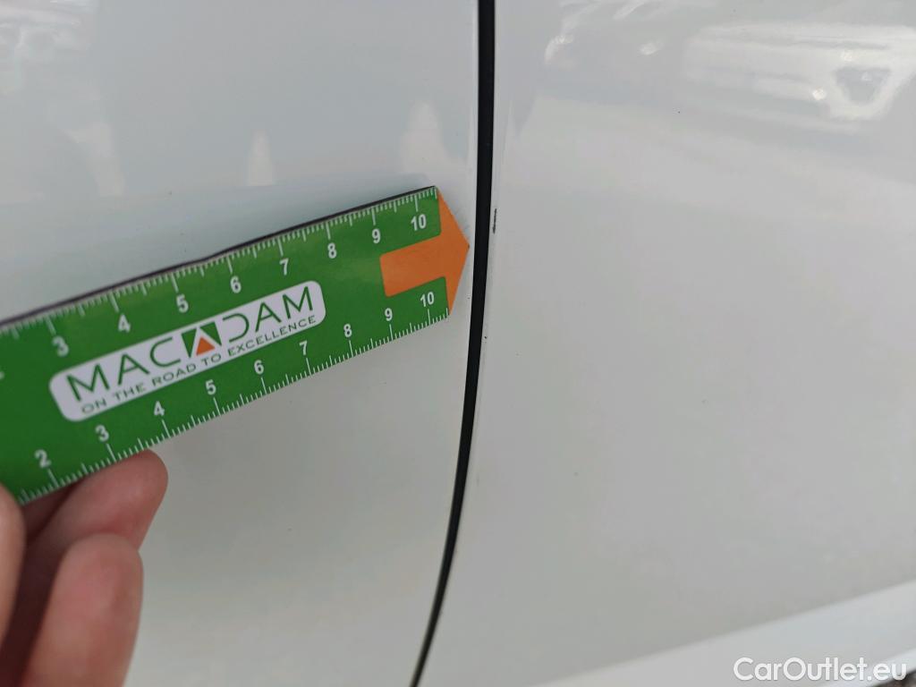  Renault  Megane RENAULT Mégane / 2015 / 5P / berlina con portón Business Blue dCi 81 kW (115CV) #11