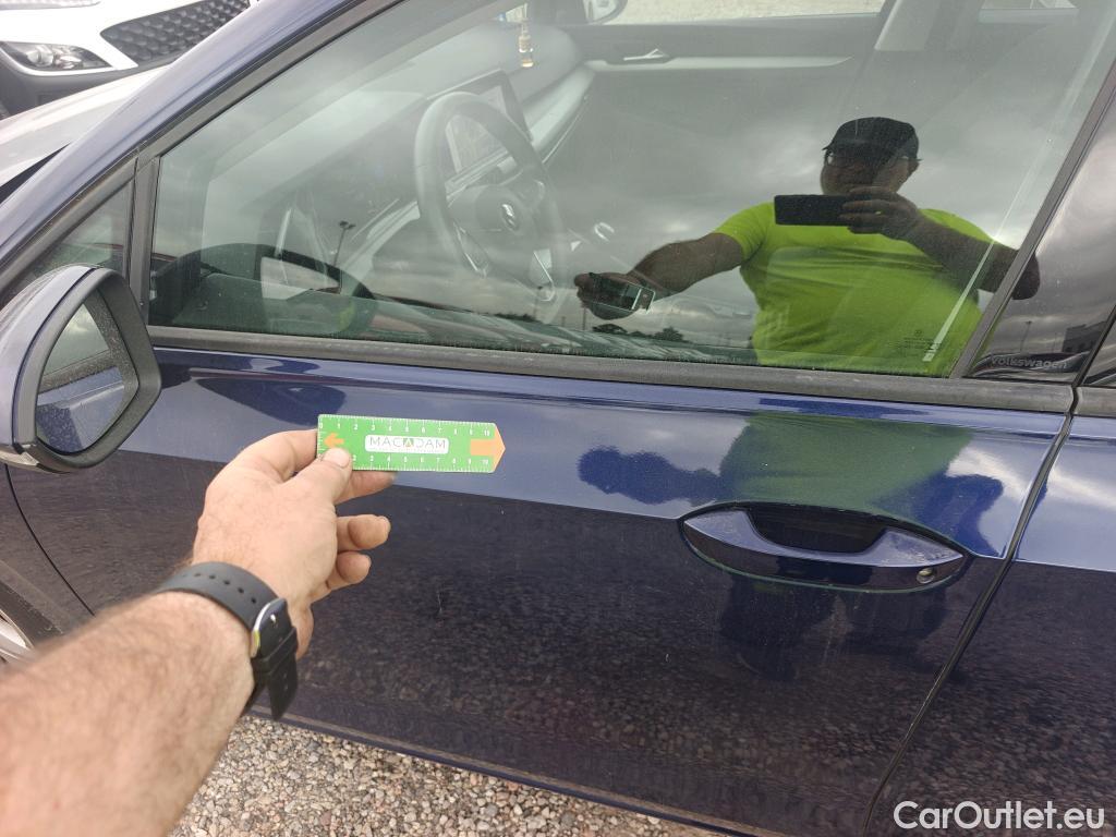  Volkswagen  Golf  VOLKSWAGEN / 2020 / 5P / berlina con portón Life 2.0 TDI 85kW (115CV) #7