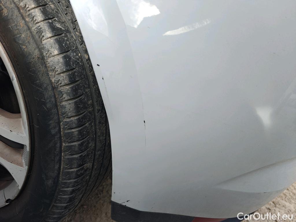  Renault  Megane RENAULT Mégane / 2015 / 5P / berlina con portón Business Blue dCi 81 kW (115CV) #37