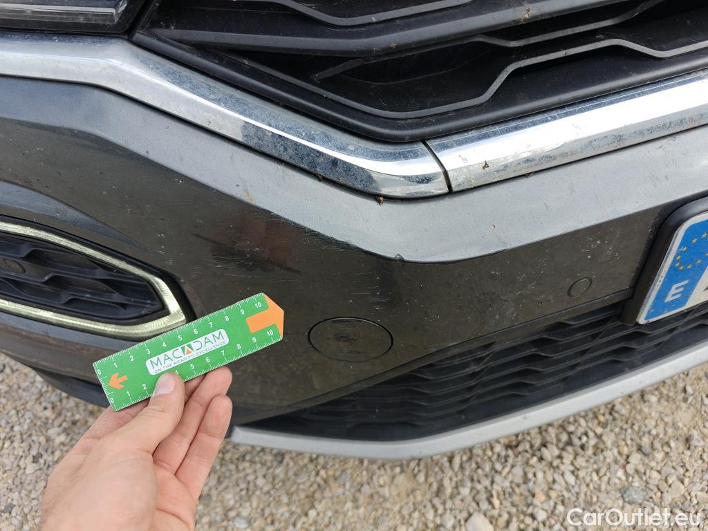  Volkswagen  T-ROC VOLKSWAGEN  / 2017 / 5P / todoterreno Advance 2.0 TDI 85kW (115CV) #28