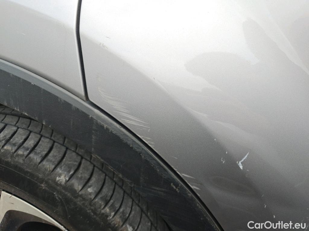  Toyota  C-HR TOYOTA  / 2016 / 5P / todoterreno 1.8 125H Advance (CX) #4