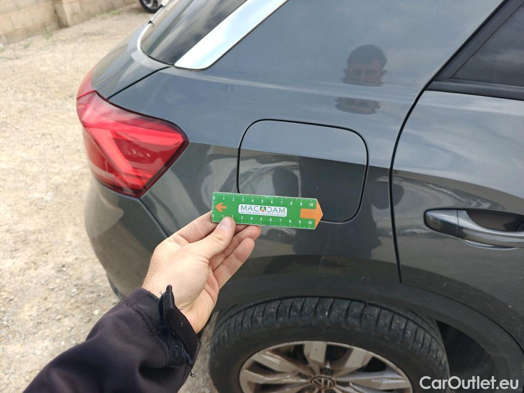  Volkswagen  T-ROC VOLKSWAGEN  / 2017 / 5P / todoterreno Advance 2.0 TDI 85kW (115CV) #47