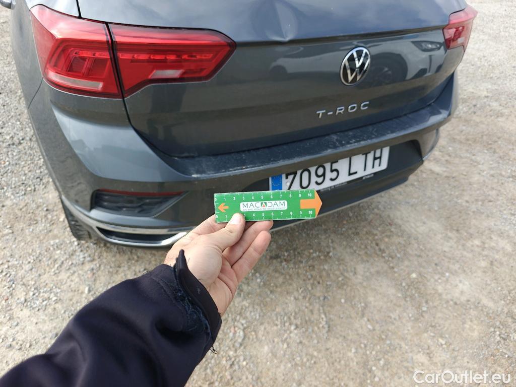  Volkswagen  T-ROC VOLKSWAGEN  / 2017 / 5P / todoterreno Advance 2.0 TDI 85kW (115CV) #30
