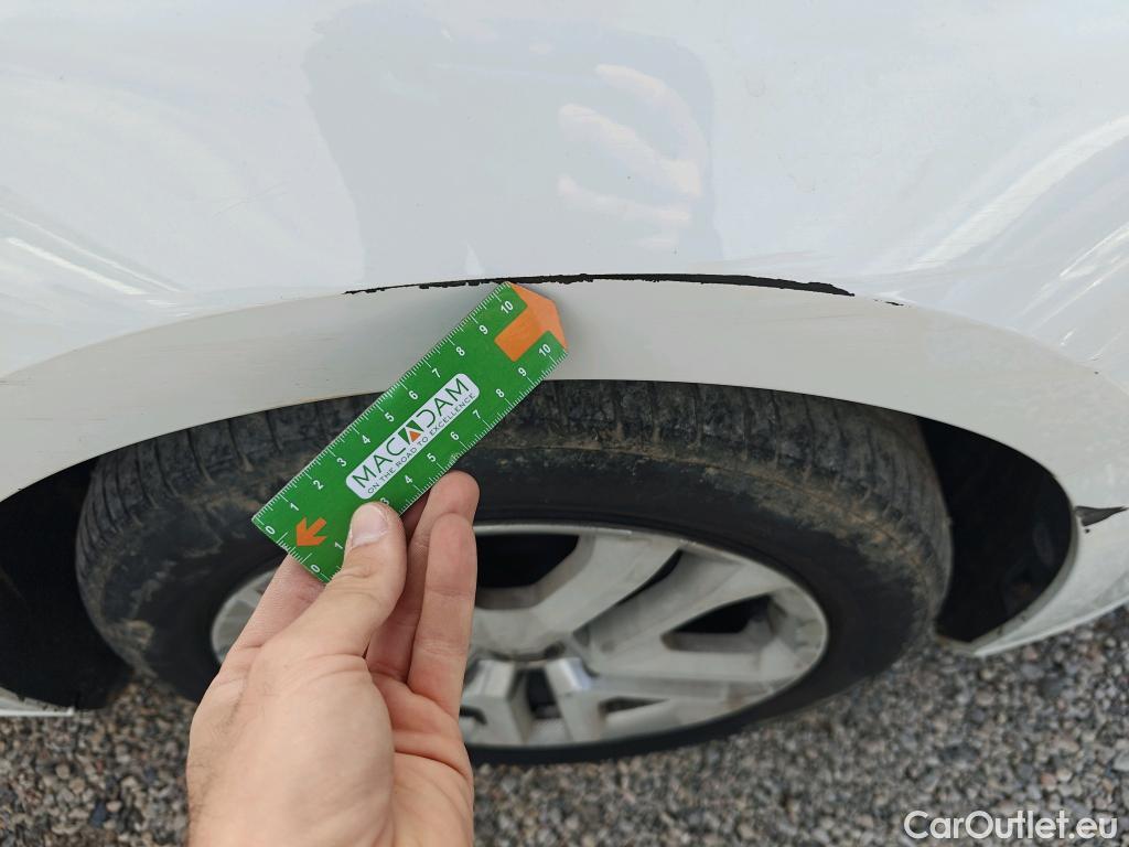  Renault  Megane RENAULT Mégane / 2015 / 5P / berlina con portón Business Blue dCi 81 kW (115CV) #29