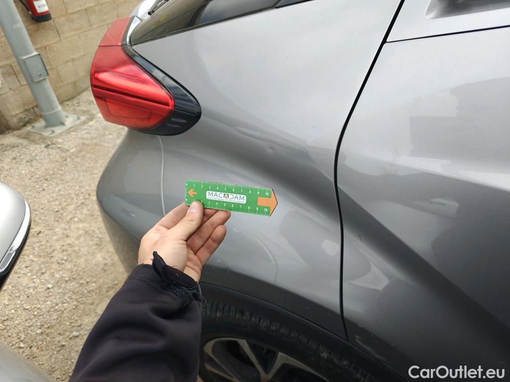  Toyota  C-HR TOYOTA  / 2016 / 5P / todoterreno 1.8 125H Advance (CX) #22