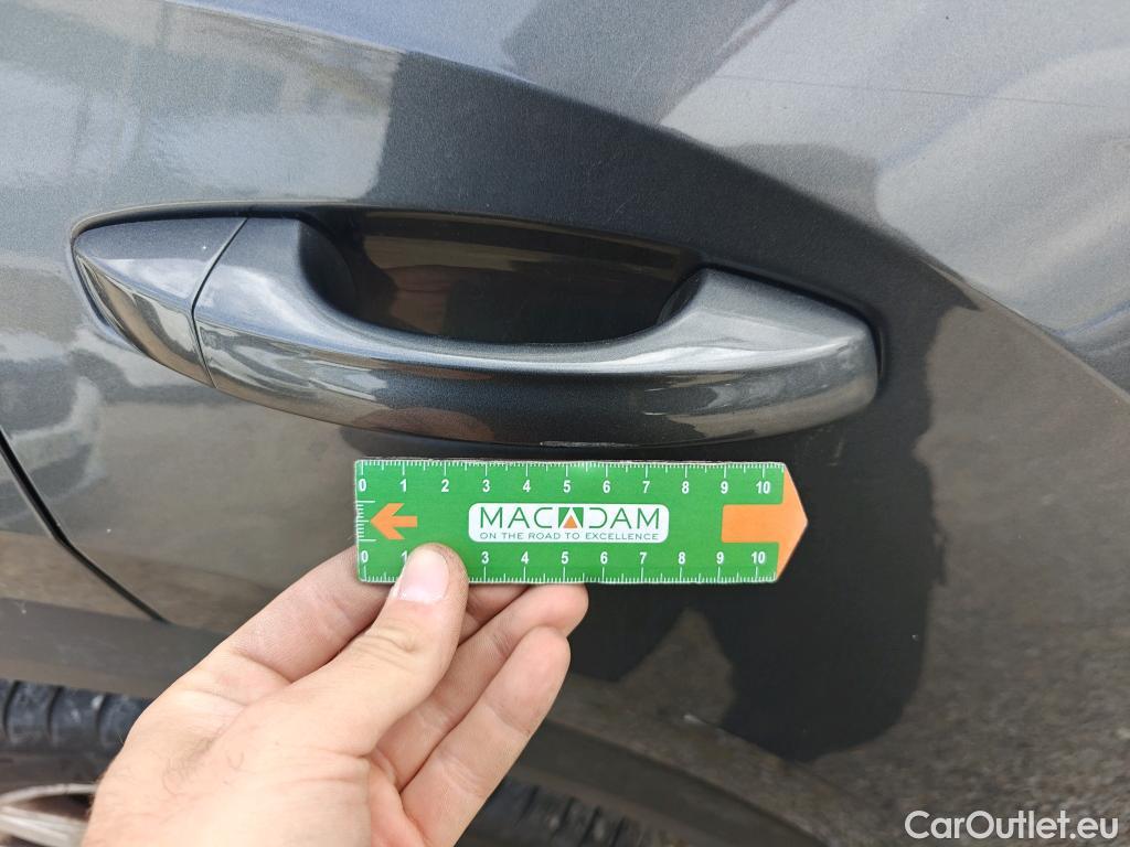  Volkswagen  T-ROC VOLKSWAGEN  / 2017 / 5P / todoterreno Advance 2.0 TDI 85kW (115CV) #43