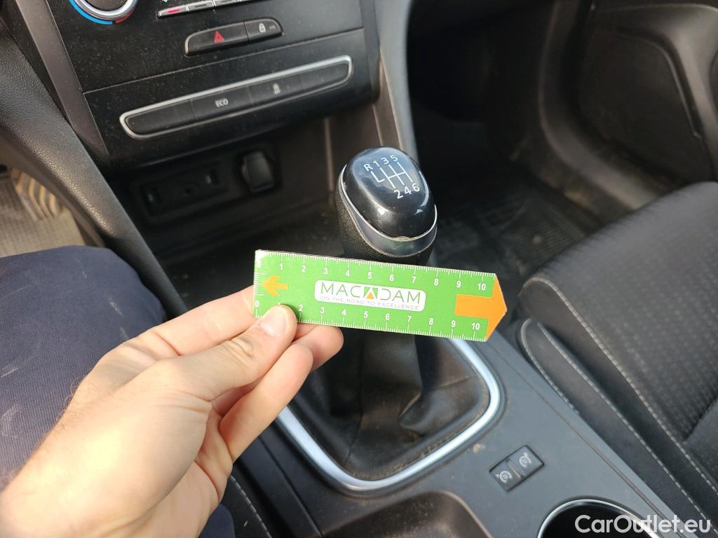  Renault  Megane RENAULT Mégane / 2015 / 5P / berlina con portón Business Blue dCi 81 kW (115CV) #32