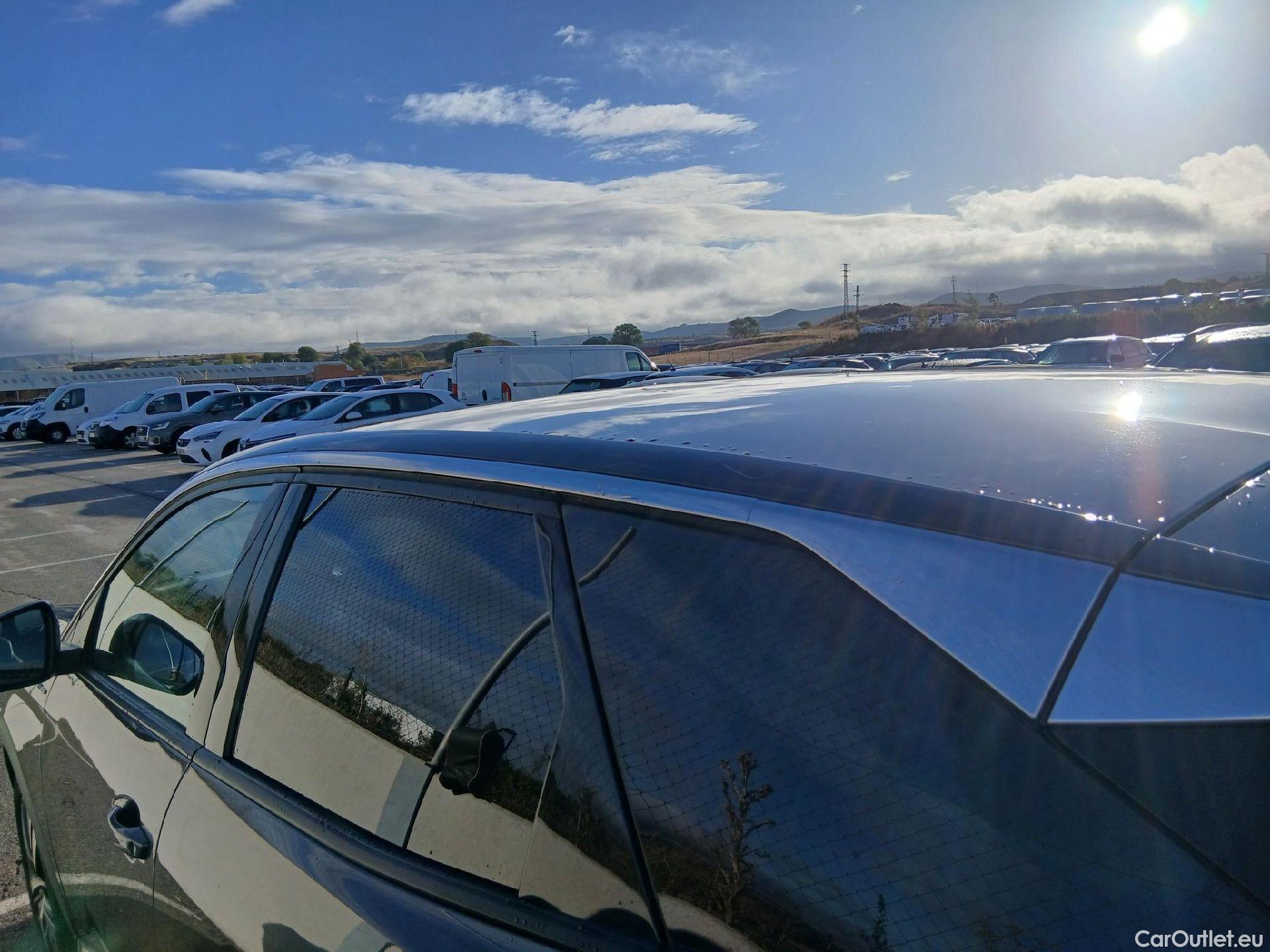  Peugeot  3008 PEUGEOT  Hybrid / 2020 / 5P / todoterreno 225 e-EAT8 Allure #21