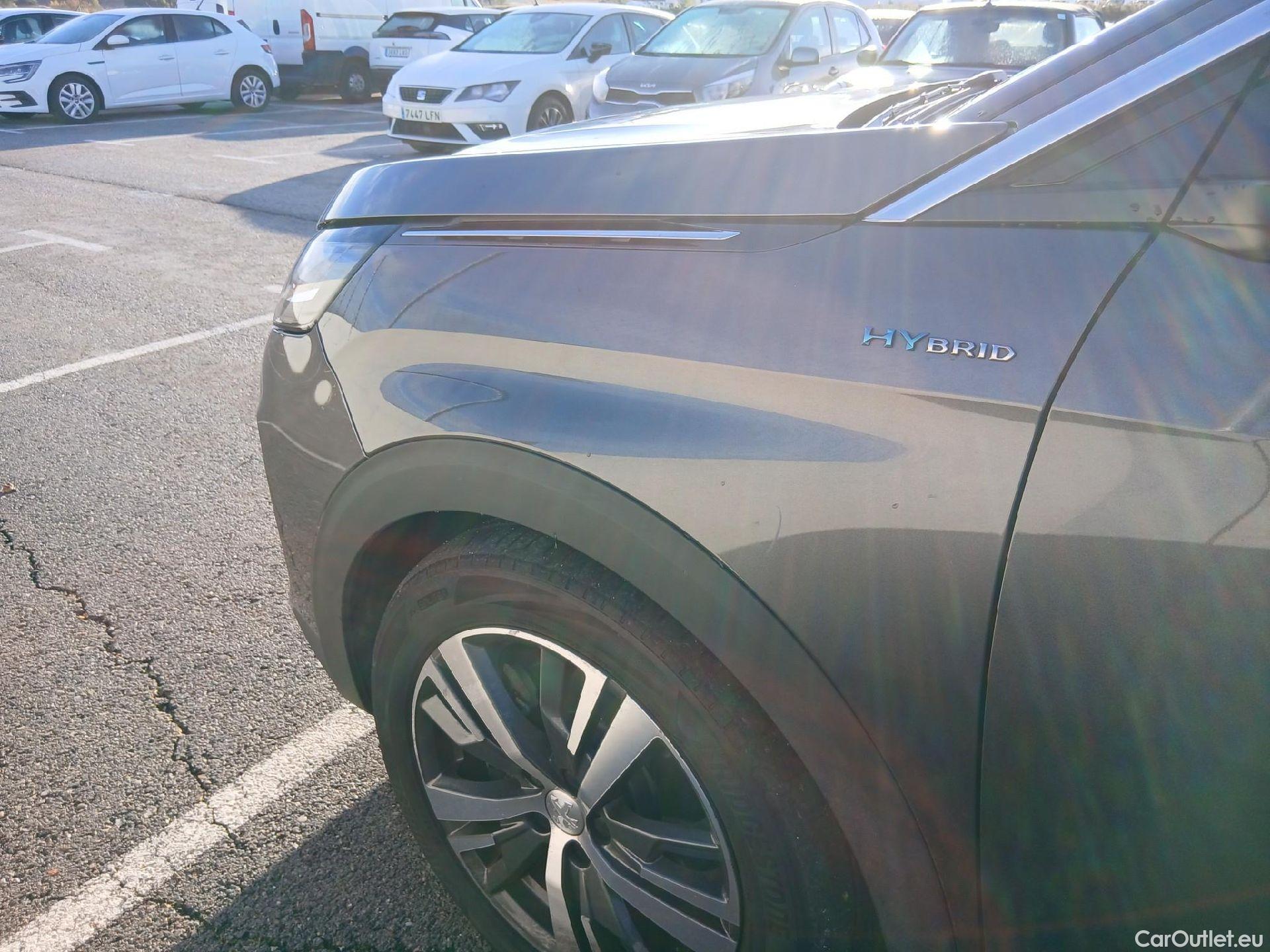  Peugeot  3008 PEUGEOT  Hybrid / 2020 / 5P / todoterreno 225 e-EAT8 Allure #8