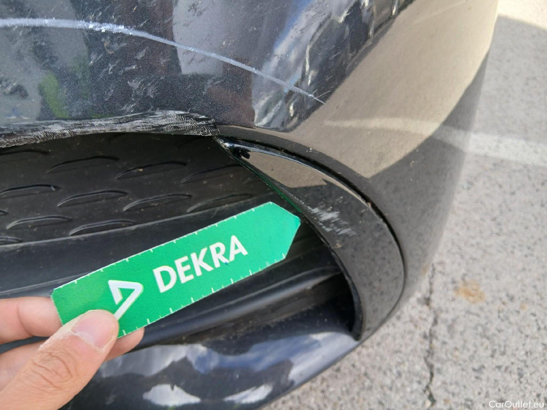  Mercedes  E-Klasse Clase E E 220 d 4Matic (213.005)AMG AMG Line 195CV AT9 E6d #9