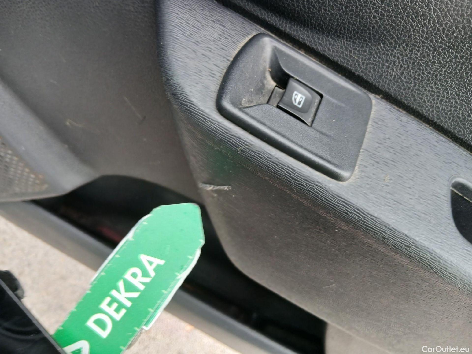  Dacia  Dokker DACIA  / 2013 / 4P / furgón derivado de turismo Van Essential 1.6 80kW (110CV) ECO-G #21