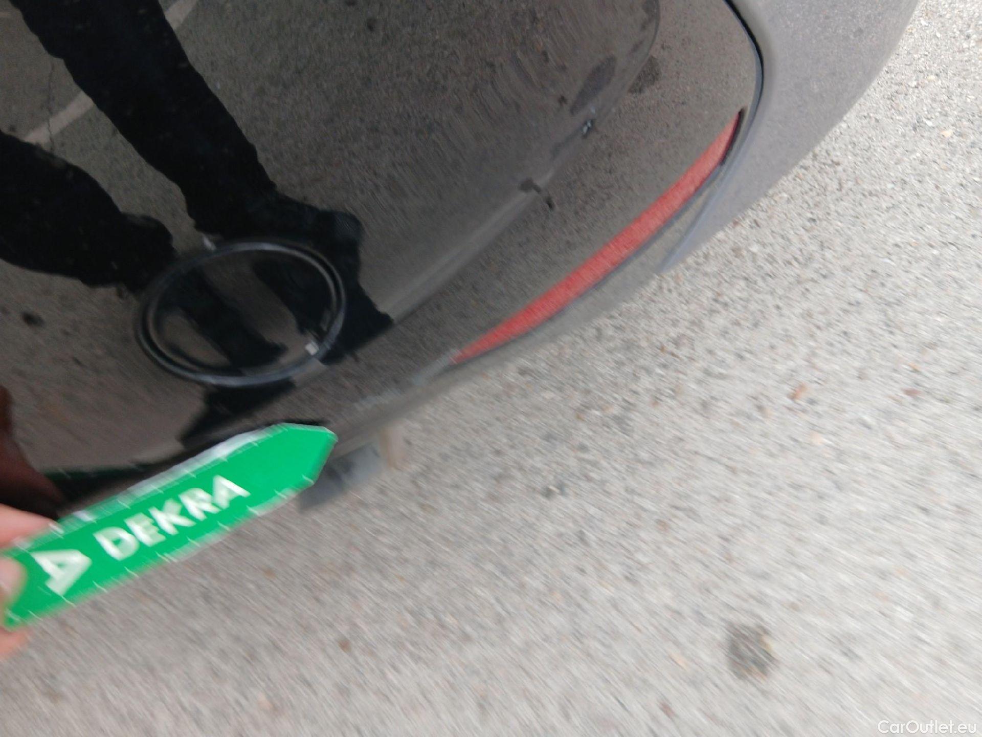  Peugeot  208  Allure 1.2 Puretech 100CV MT6 6E #27