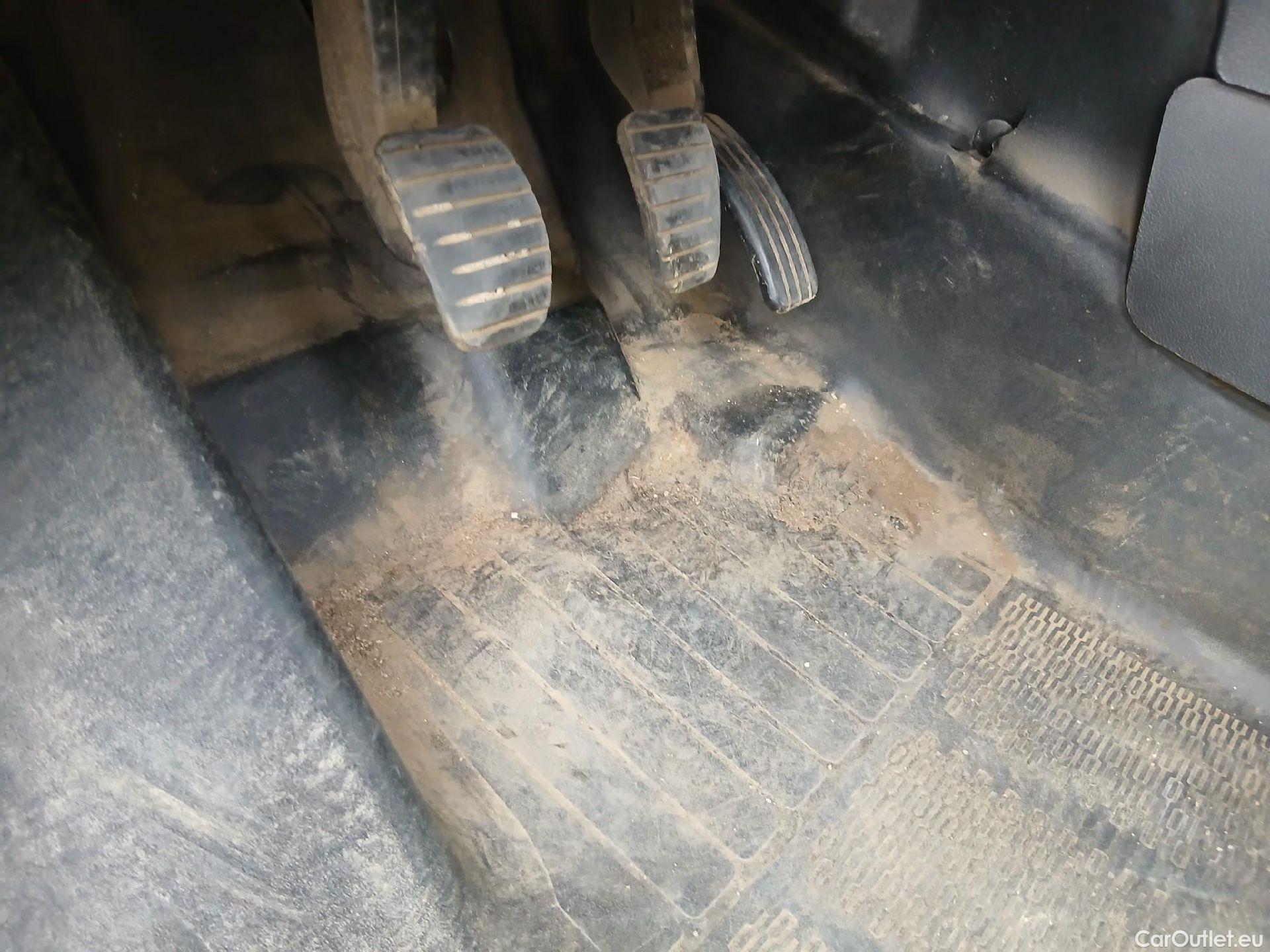  Dacia  Dokker DACIA  / 2013 / 4P / furgón derivado de turismo Van Essential 1.6 80kW (110CV) ECO-G #7