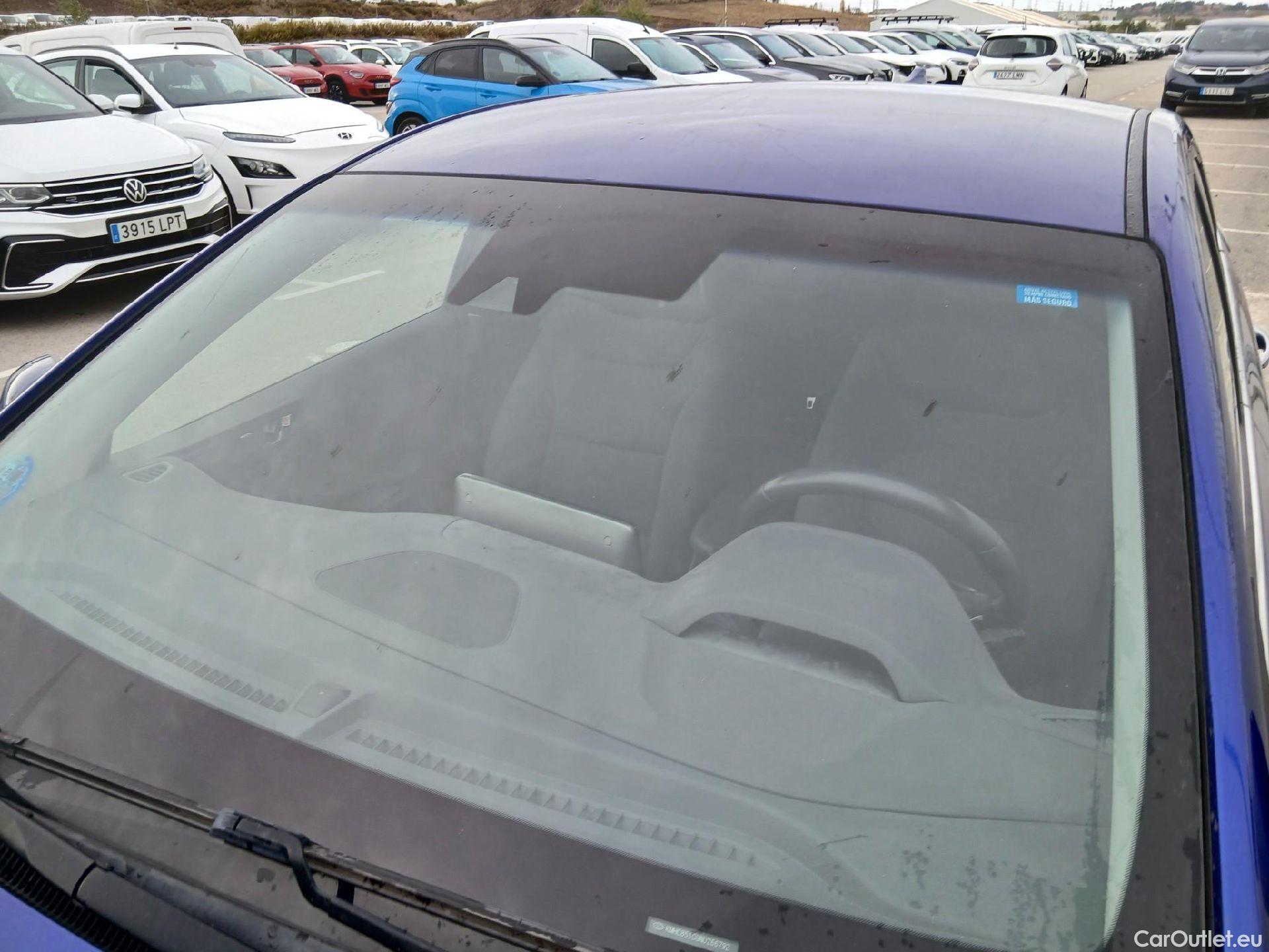  Hyundai   Ioniq HYUNDAI / 2019 / 5P / berlina con portón 1.6 GDI HEV Tecno DCT #11