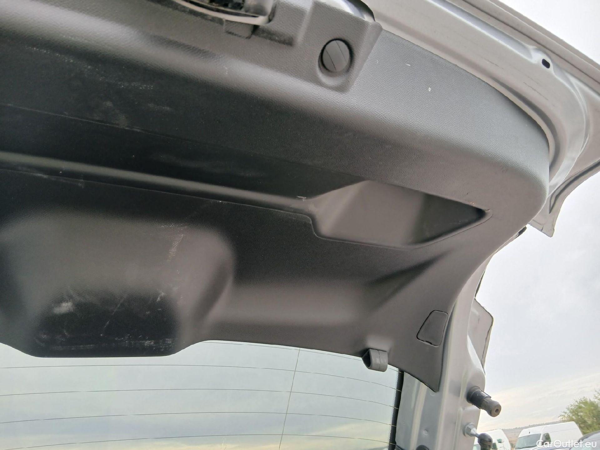  Peugeot  208  Allure 1.2 Puretech 100CV MT6 6E #4