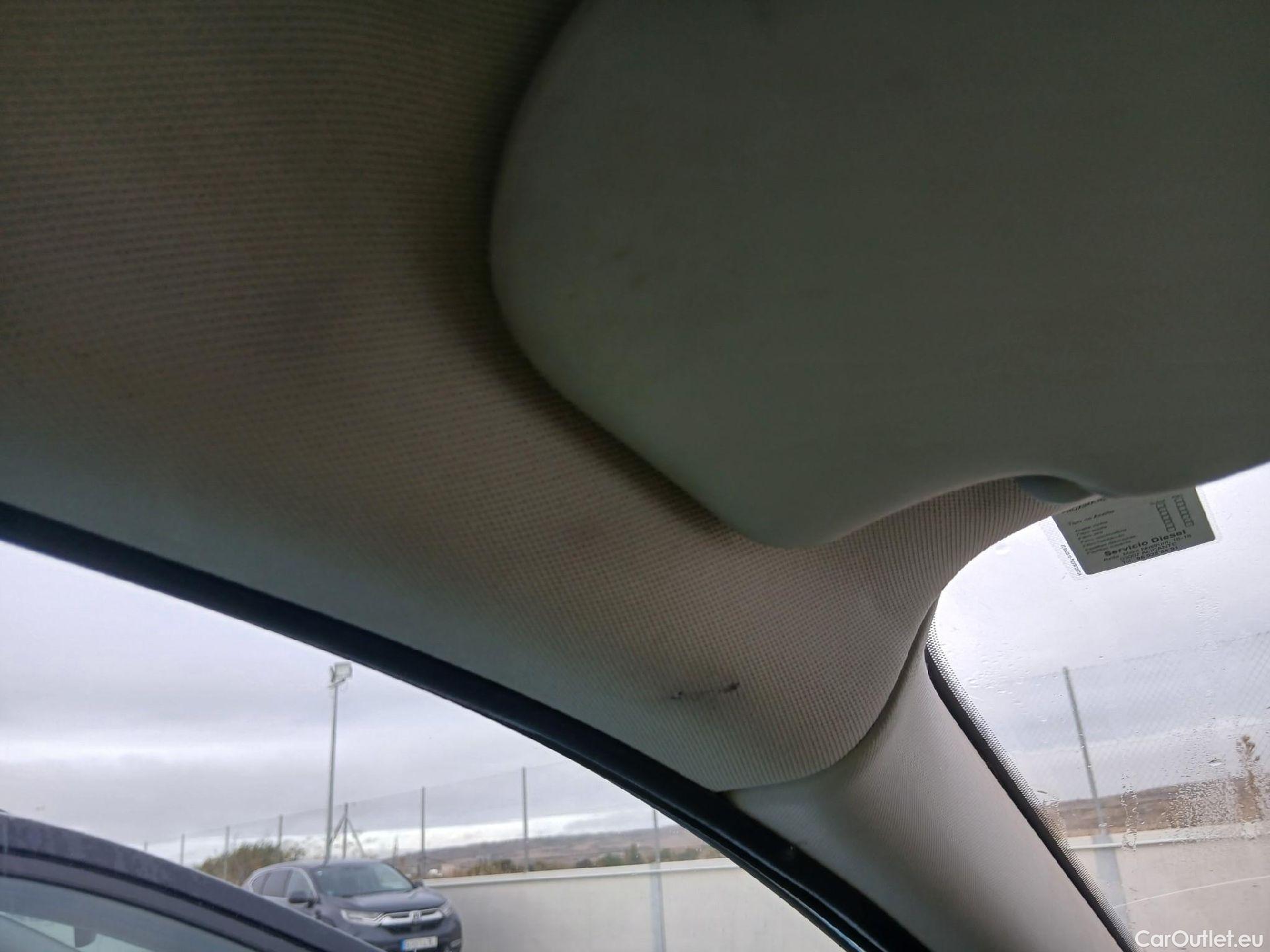  Nissan  Qashqai NISSAN  / 2017 / 5P / todoterreno dCi 85 kW (115 CV) E6D ACENTA #6