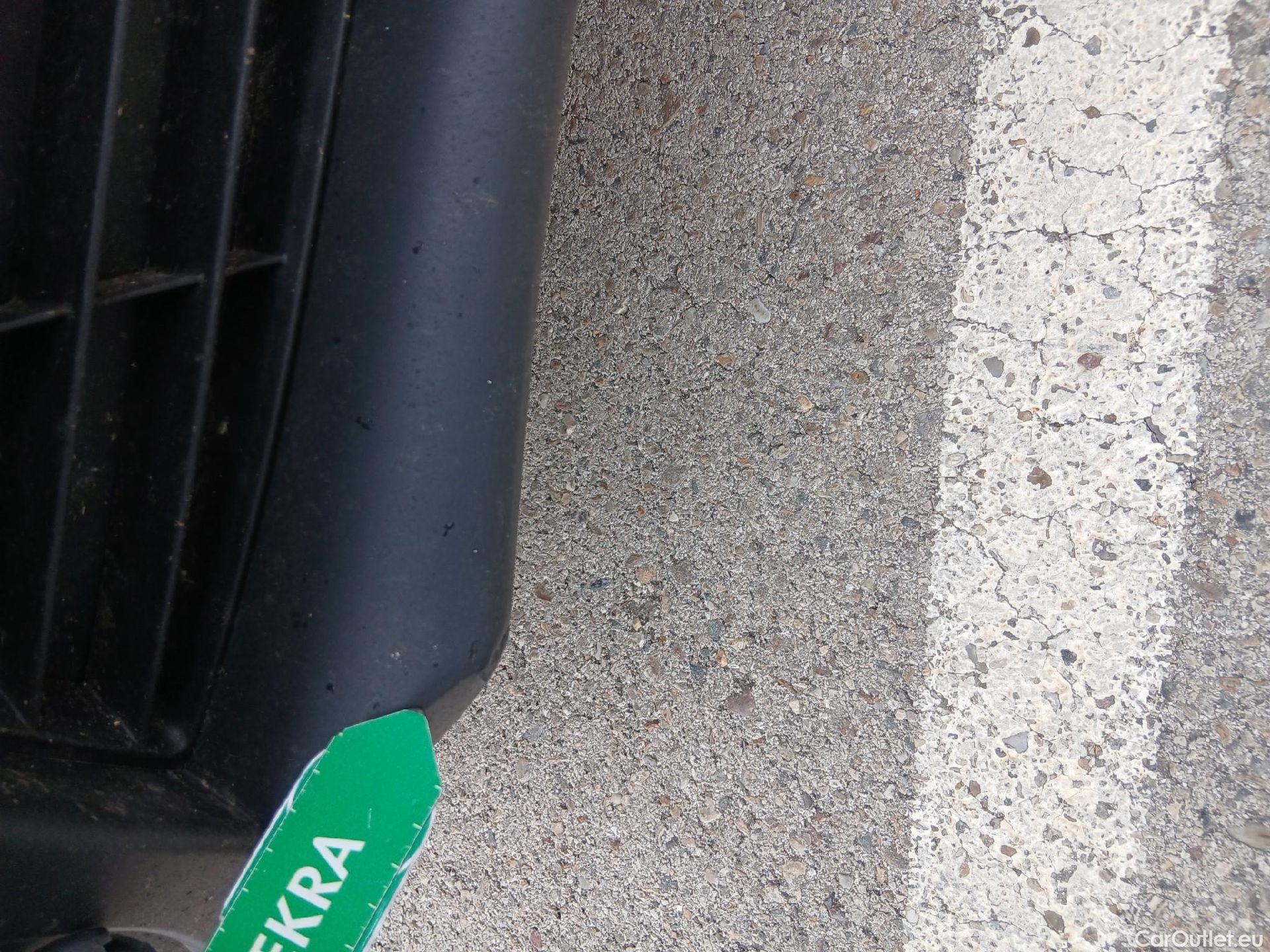  Dacia  Dokker DACIA  / 2013 / 4P / furgón derivado de turismo Van Essential 1.6 80kW (110CV) ECO-G #23