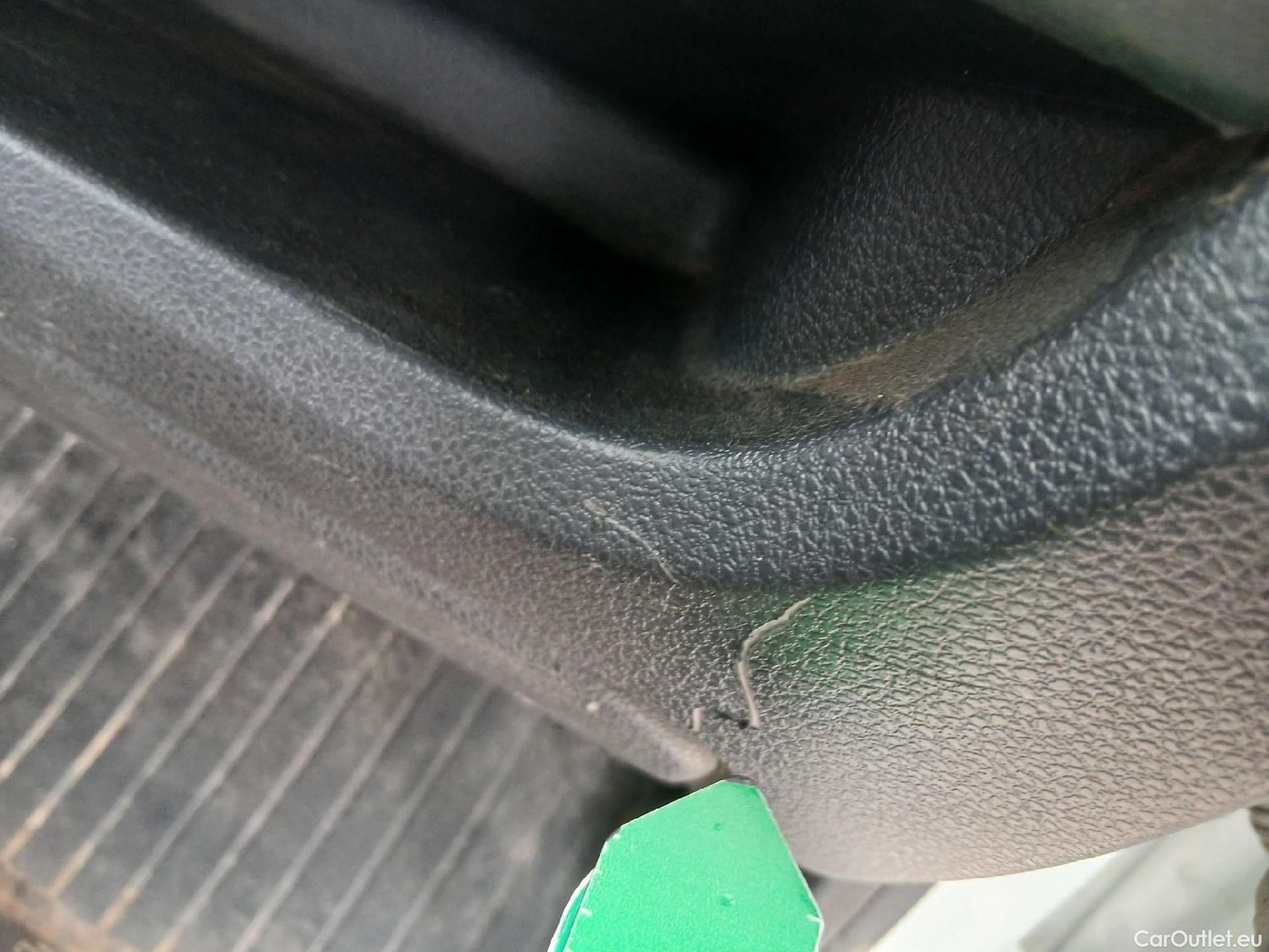  Dacia  Dokker DACIA  / 2013 / 4P / furgón derivado de turismo Van Essential 1.6 80kW (110CV) ECO-G #18