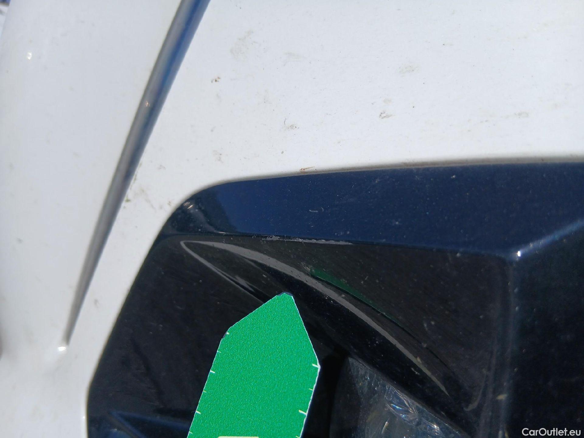  Peugeot  2008 PEUGEOT  / 2019 / 5P / todoterreno Active BlueHDI 81kW (110CV) #7